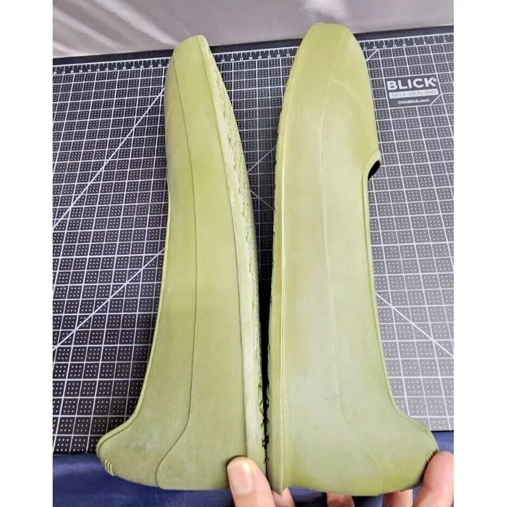 Cloud Street Men Stylish Waterproof Lined Rubber Galosh/Overshoe Olive Sz M wide